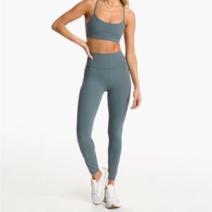 Vuori All the Feels (BlissBlend) Bra; Size: Med; Color: Lake